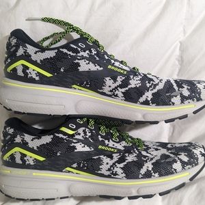 Ghost 15 nightlife. Worn twice. Excellent condition.